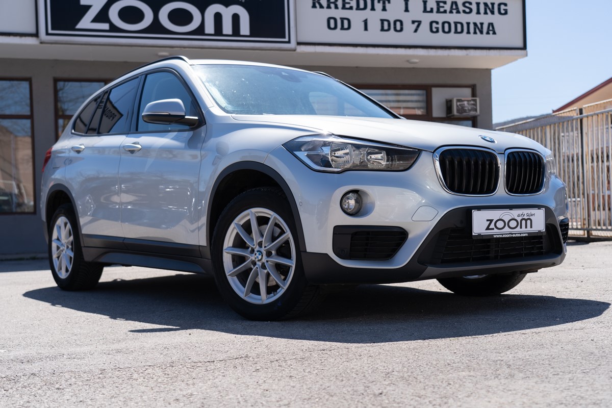 BMW
 X1 sDrive 18d