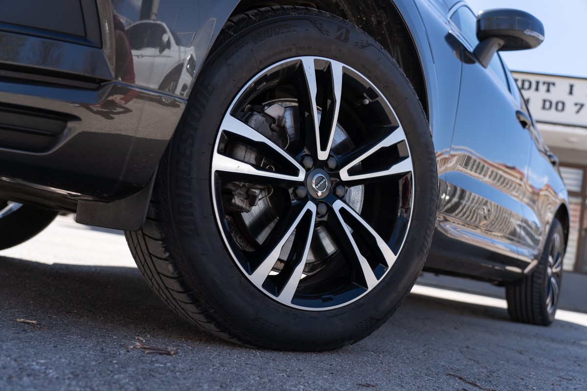 Volvo
 XC60 D4 190 CH