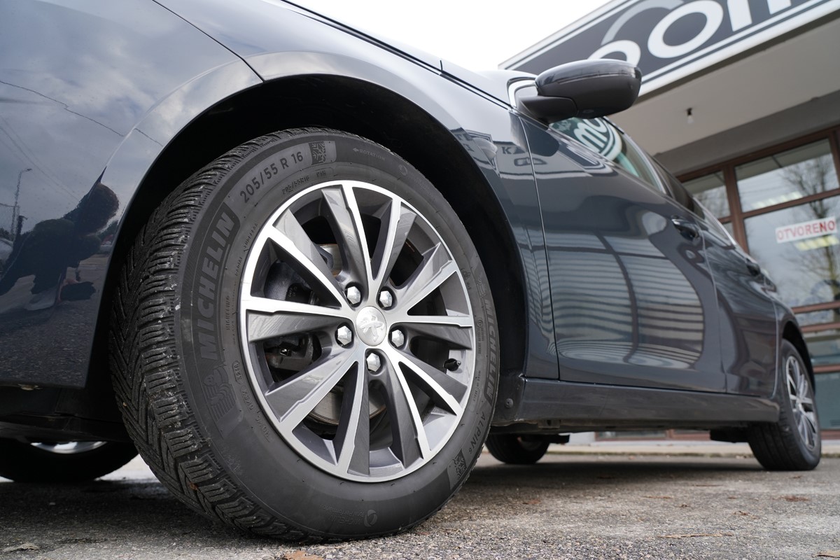 Peugeot 308 1,6 BlueHDI