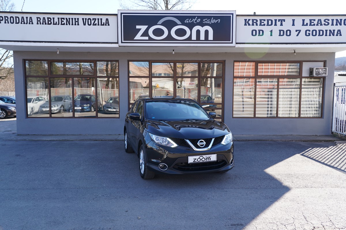 Nissan
 Qashqai 1,6 DCI