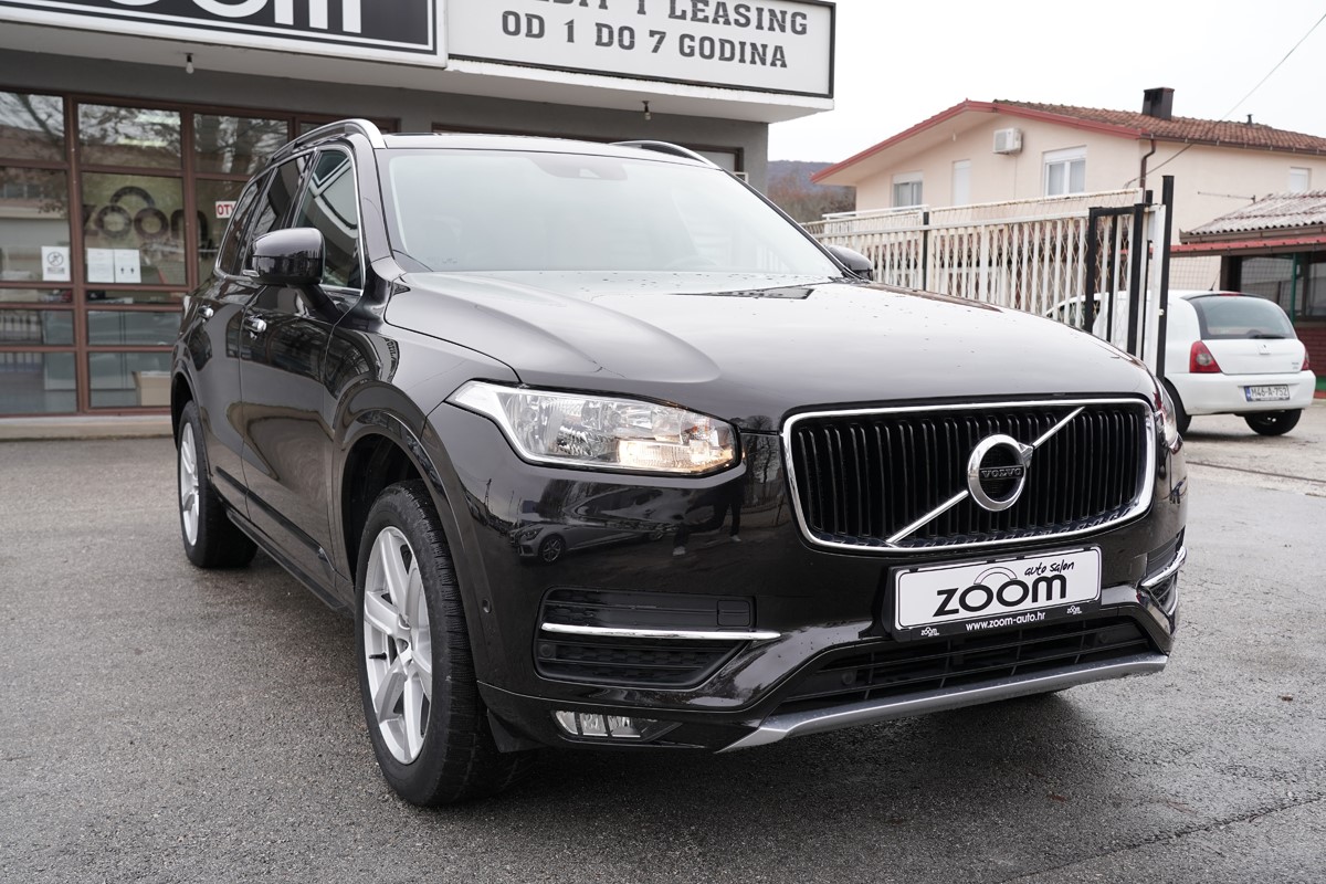 Volvo
 XC90 
 D5