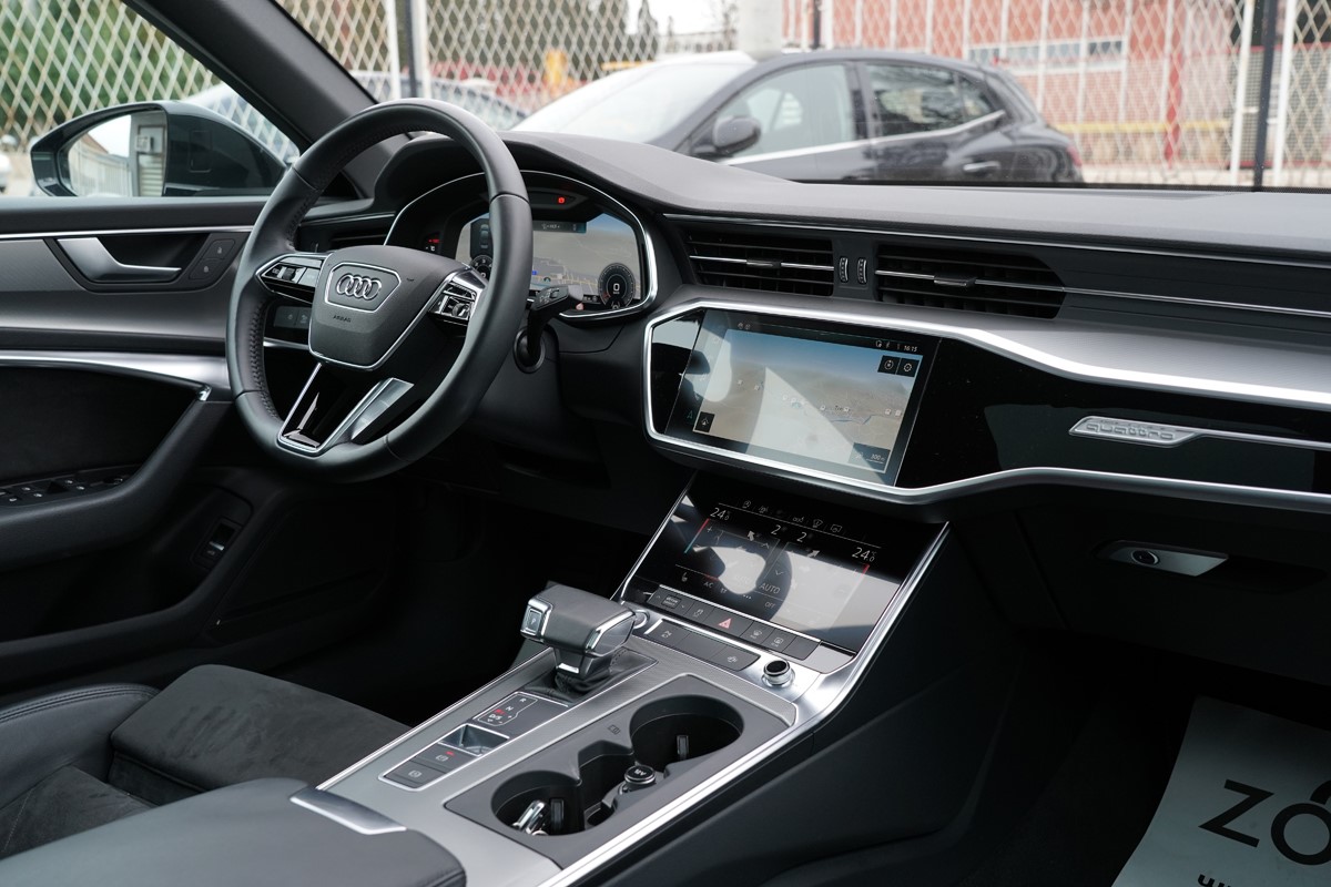 Audi A6
 50 TDI Sportline Quattro