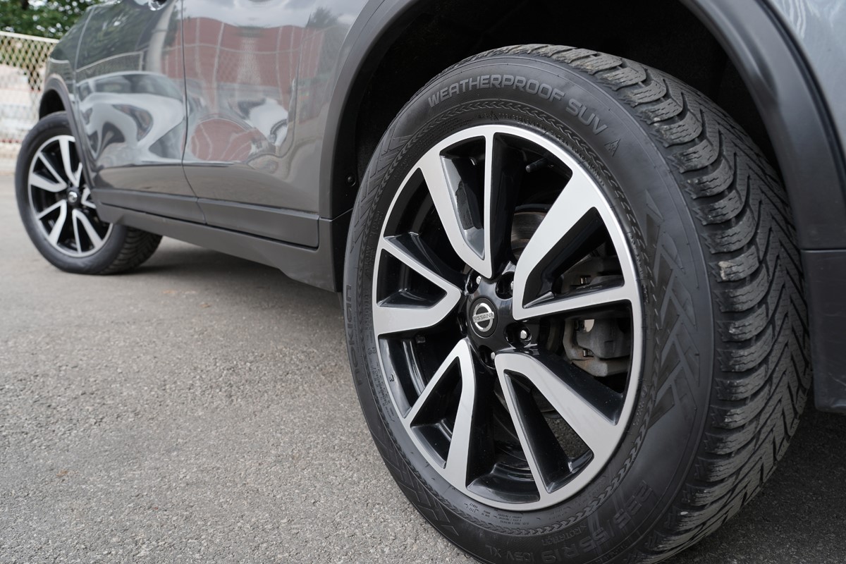 Nissan
 X-TRAIL 1,6 DCI