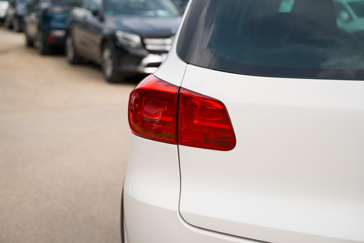 Volkswagen Tiguan
 2.0 TDI DSG R-Line 4MOTION