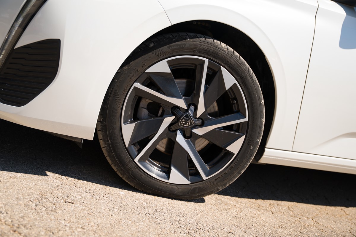 Peugeot 308 1.5 BlueHDI ALLURE PACK