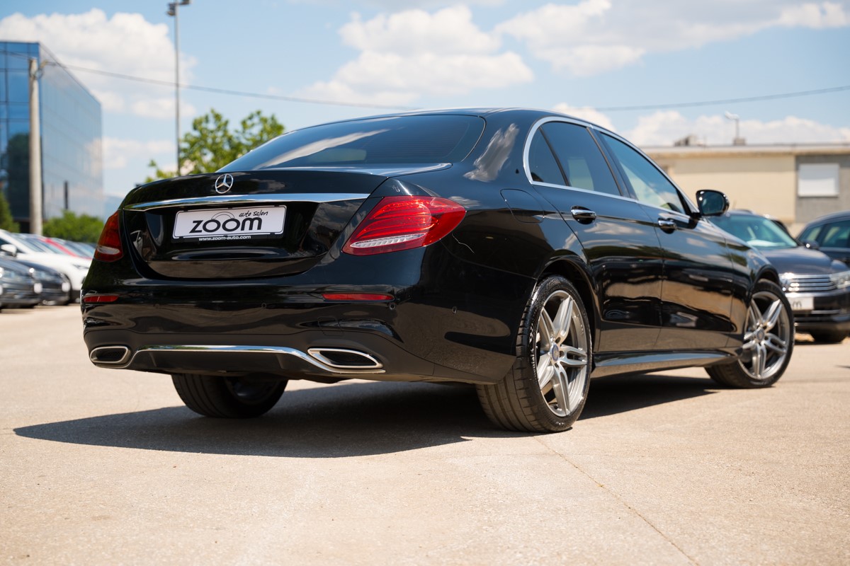 Mercedes-Benz E-Class
 220 D AMG