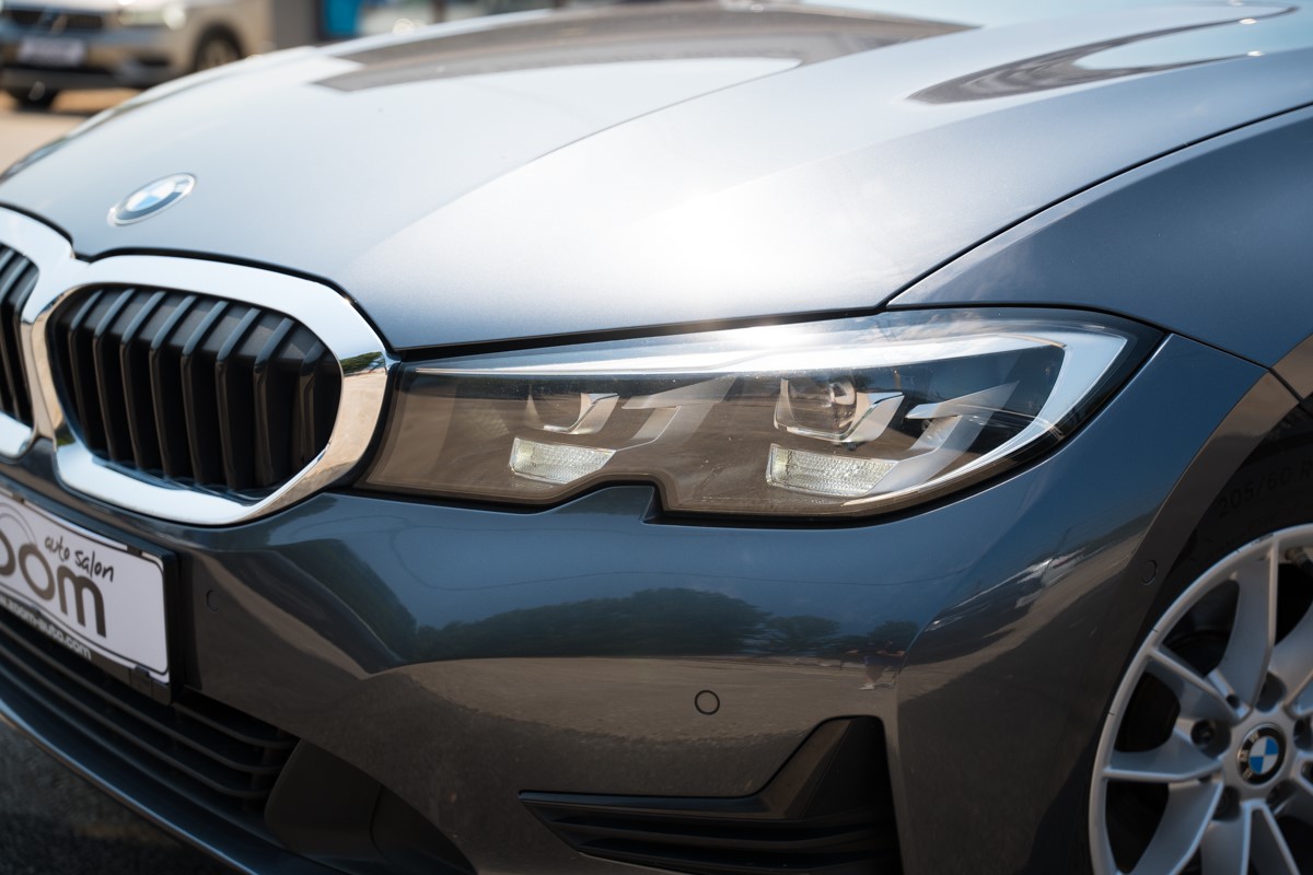 BMW
 3-Series 318 D