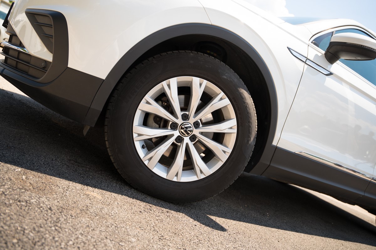 Volkswagen Tiguan
 2.0 TDI DSG