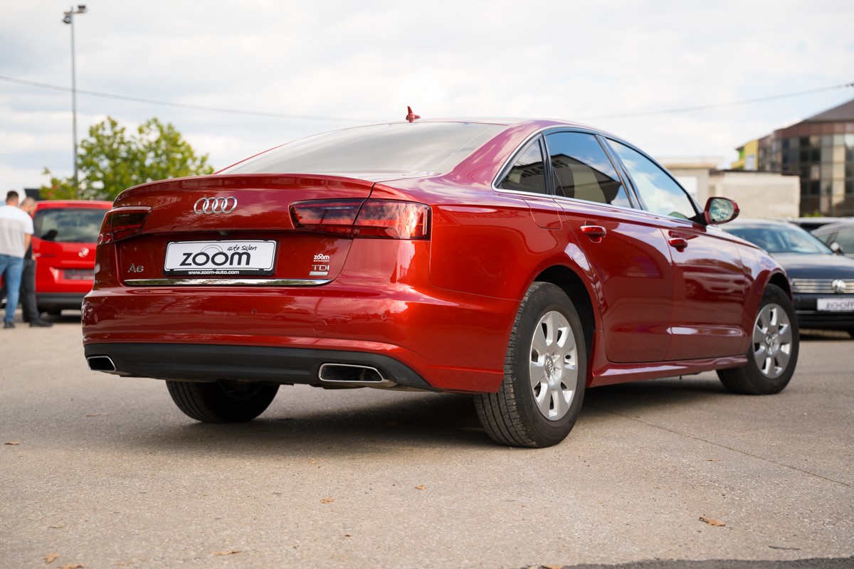Audi A6
 2.0 TDI