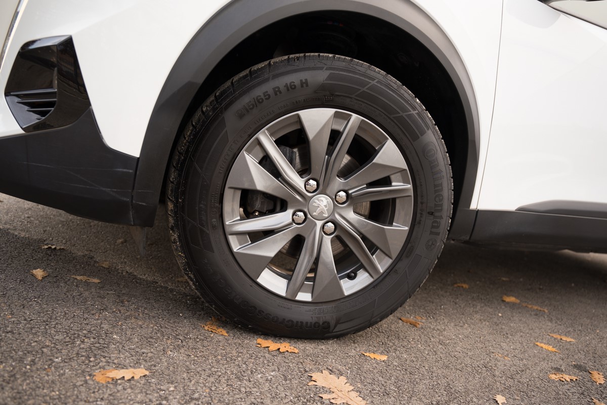 Peugeot 2008 1.2 PureTech