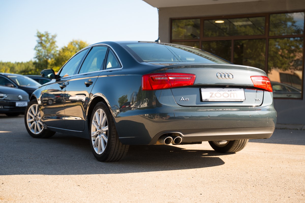 Audi A6
 2.0 TDI