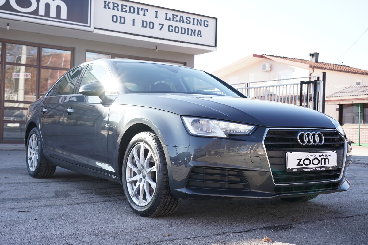 Audi A4
 2.0 TDI  BUSINESS LINE S TRONIC 