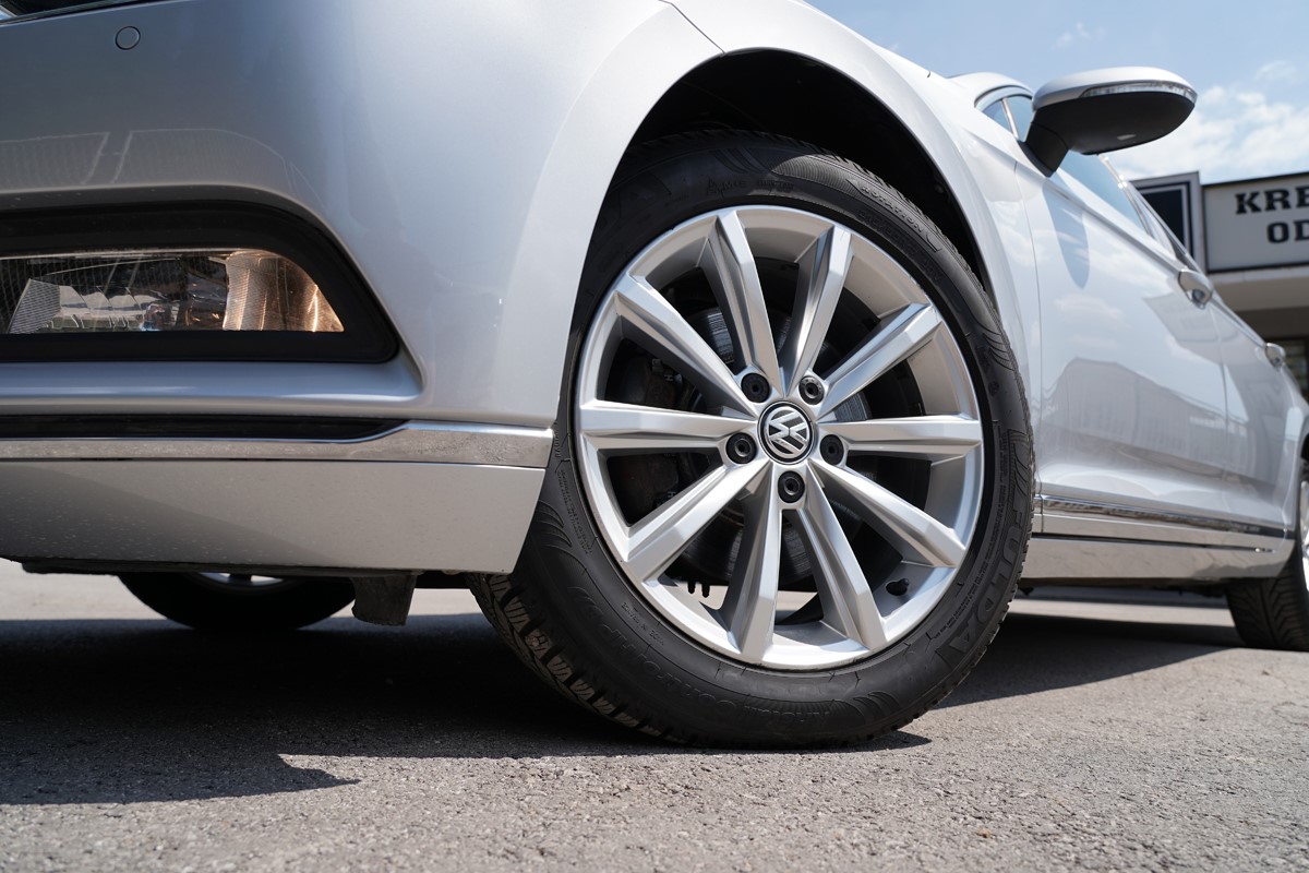 Volkswagen Passat 1.6 TDI Highline