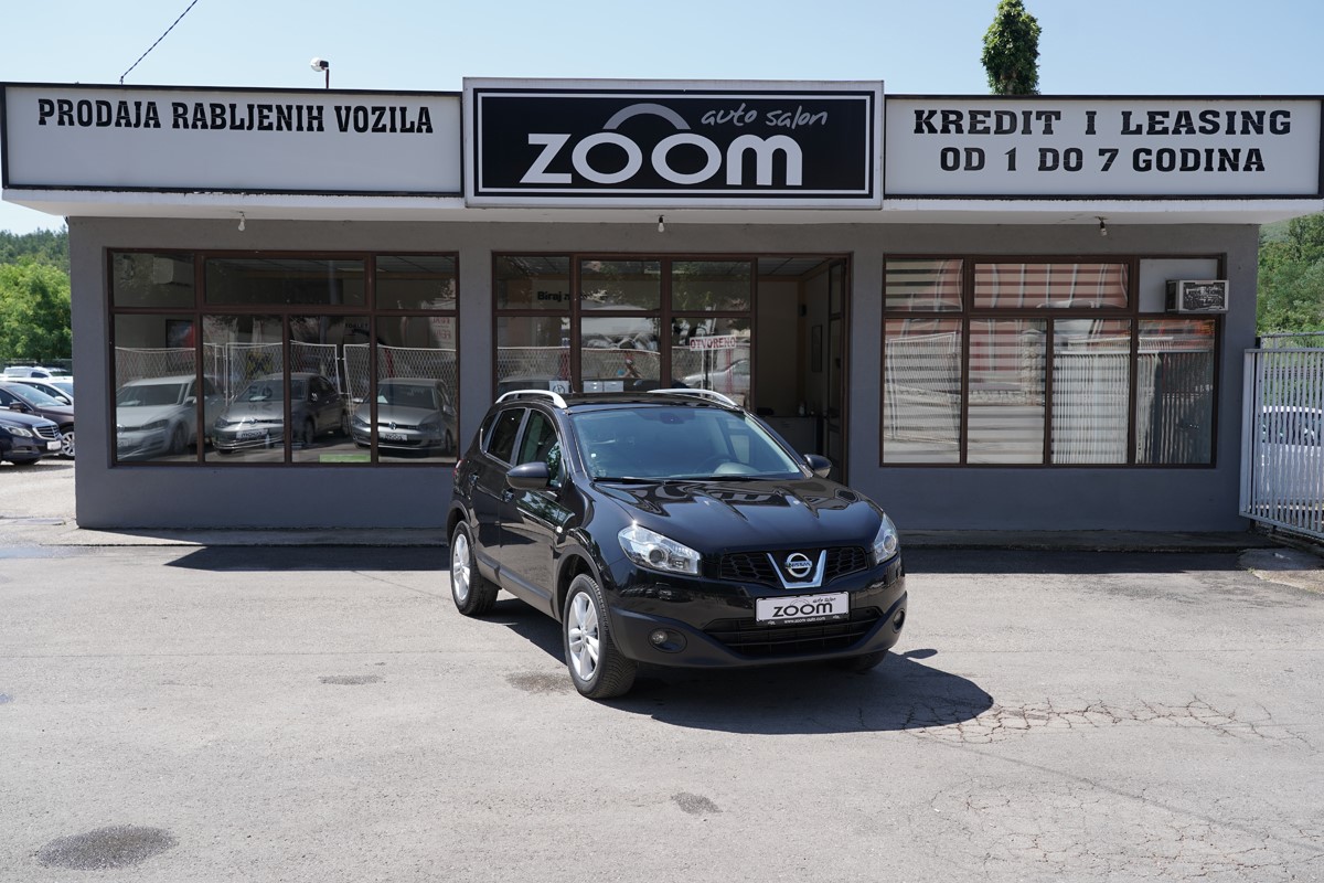 Nissan
 Qashqai 1,6 DCI 4X4