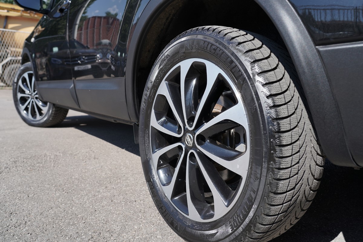 Nissan
 Qashqai +2 1.6 dCi 7 Sjedala