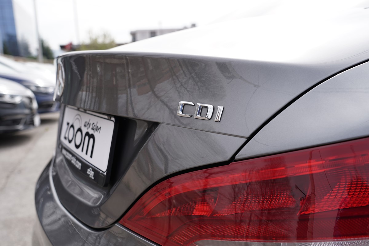 Mercedes-Benz CLA-Class 220 CDI