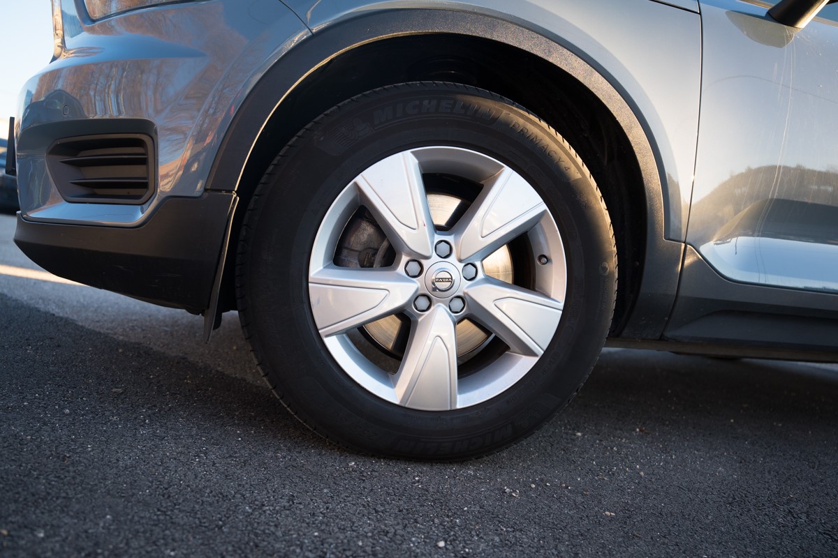 Volvo
 XC40 2.0 D D3