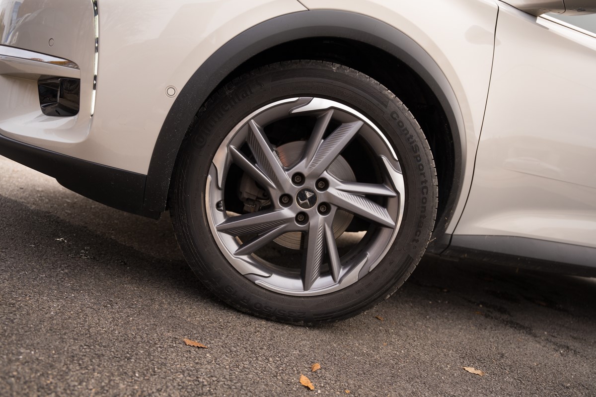 DS DS 7 CROSSBACK  1.5 BlueHDI RIVOLI