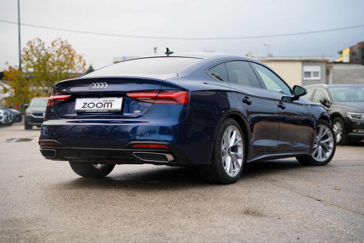 Audi A5
 2.0 TDI SPORTBACK