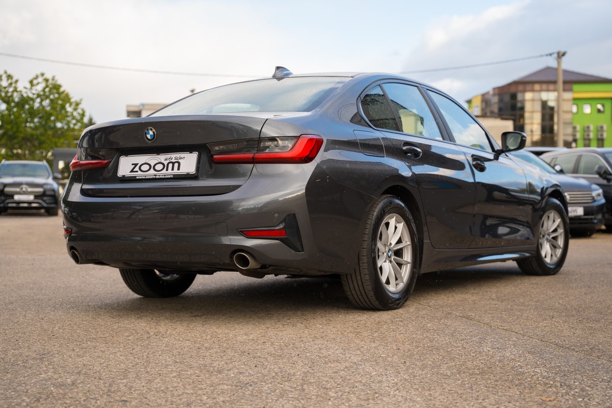 BMW
 3-Series 318 D
