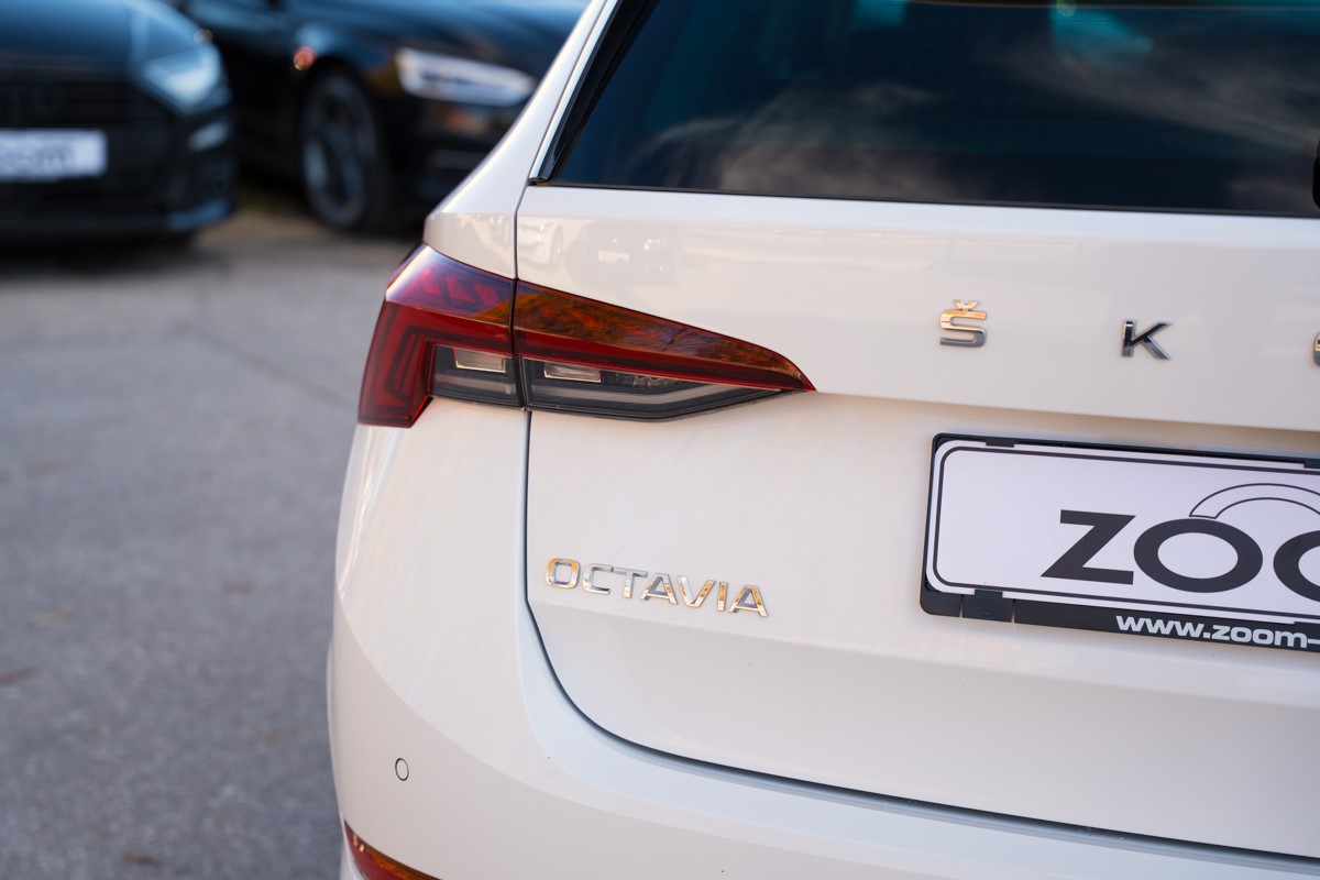 Škoda Octavia Combi 2.0 TDI DSG