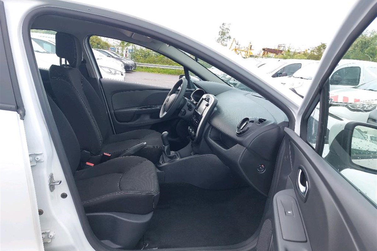 Renault Clio 1.5 AIR MEDIANAV