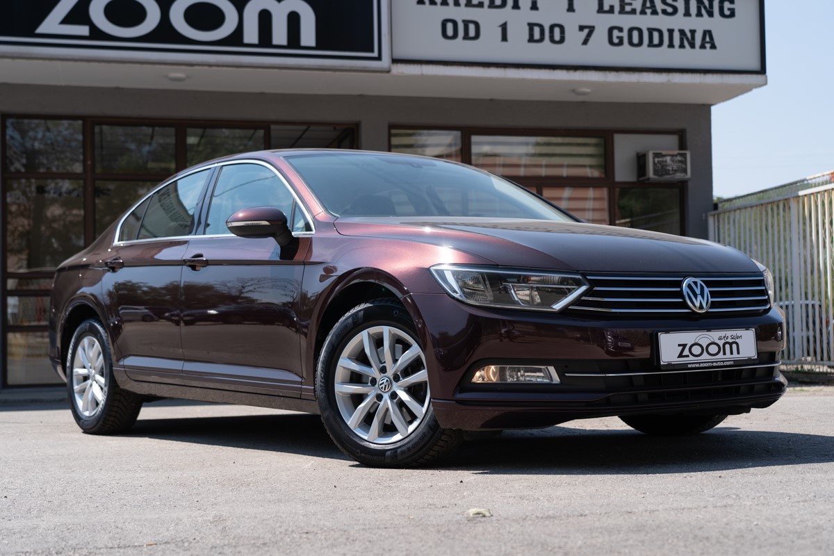 Volkswagen Passat 1.6 TDi BlueMotion Confortline Business DSG7