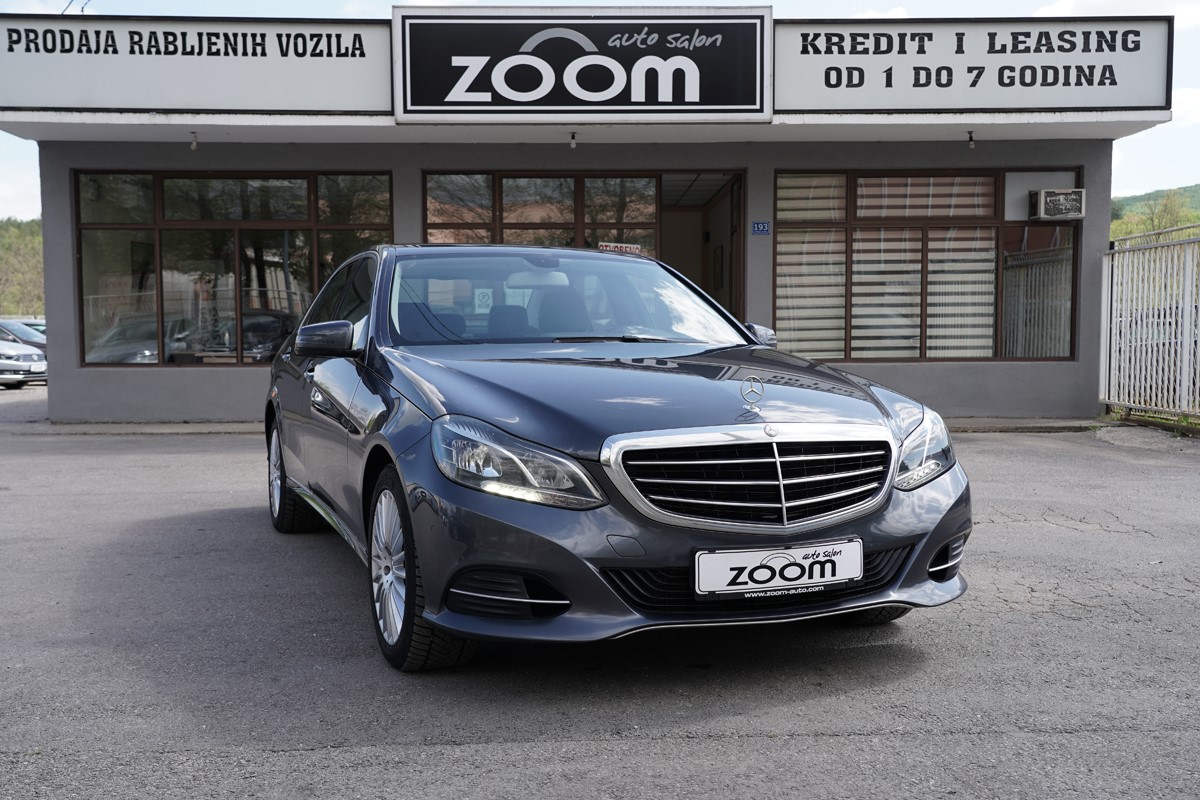 Mercedes-Benz E-Class
 200 CDI
