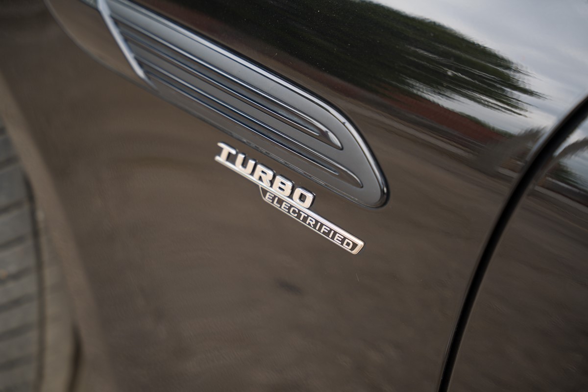 Mercedes-Benz SL-Class
 43 AMG