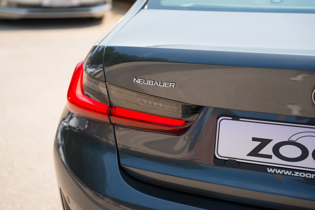 BMW
 3-Series 318 D