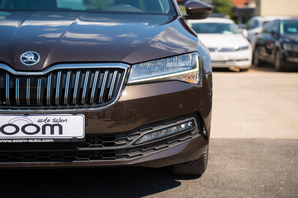 Škoda Superb 2.0 TDI DSG