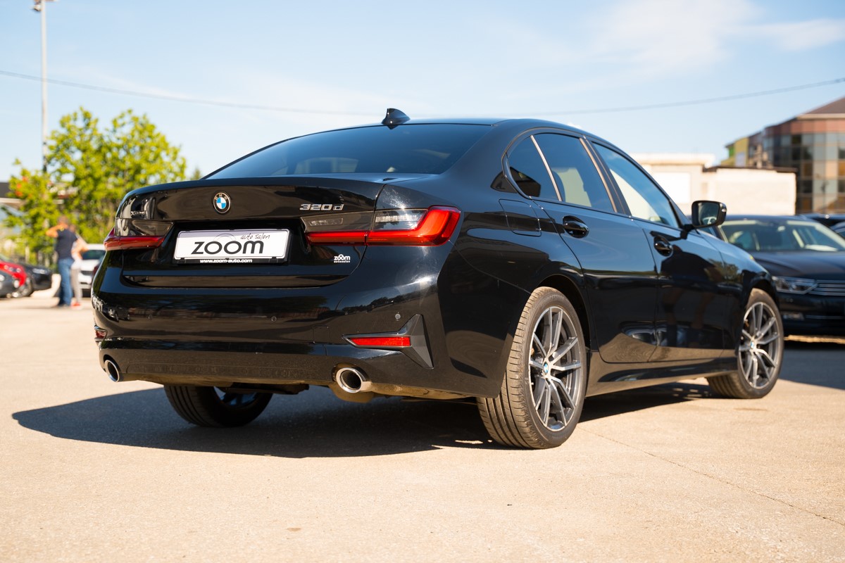 BMW
 3-Series 320 D XDrive