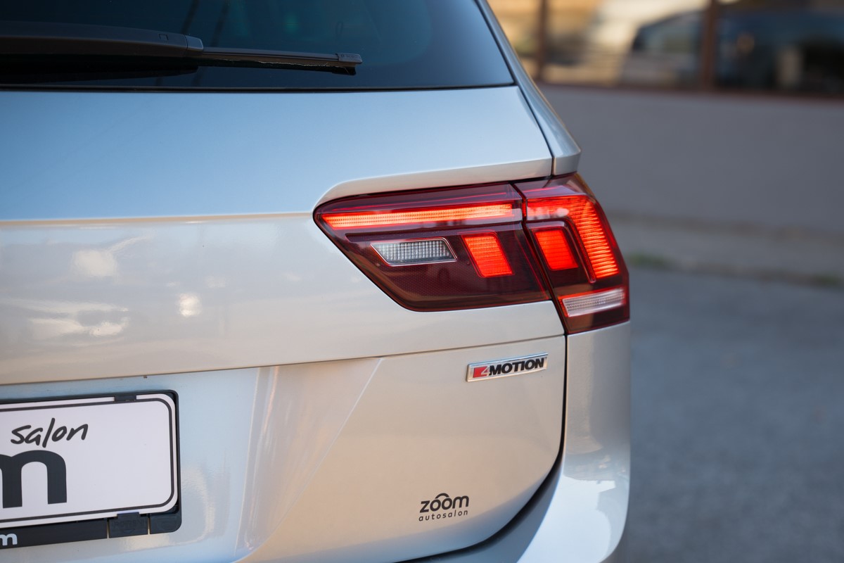 Volkswagen Tiguan
 2.0 TDI DSG 4MOTION