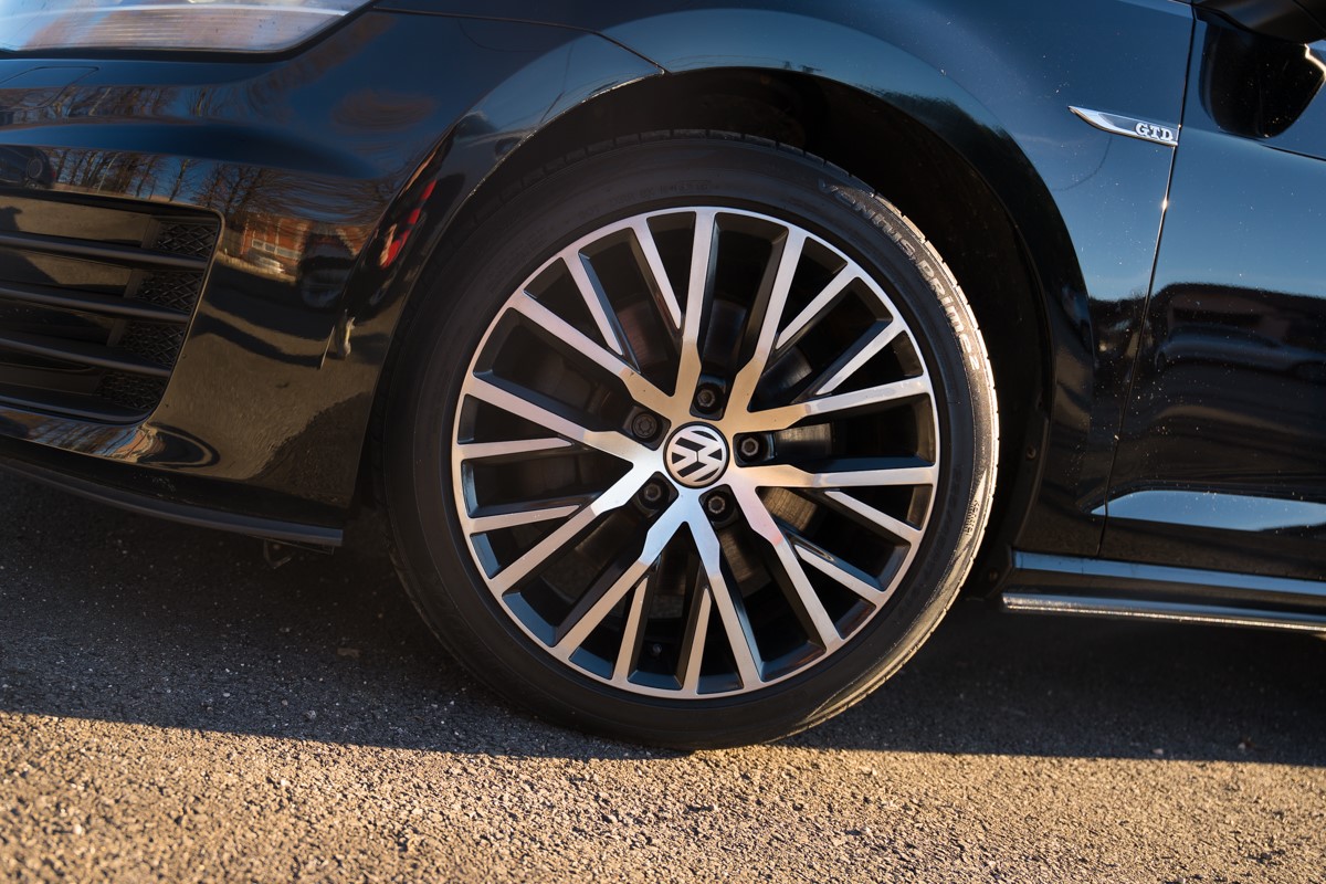 Volkswagen Golf GTD 2.0 TDI DSG