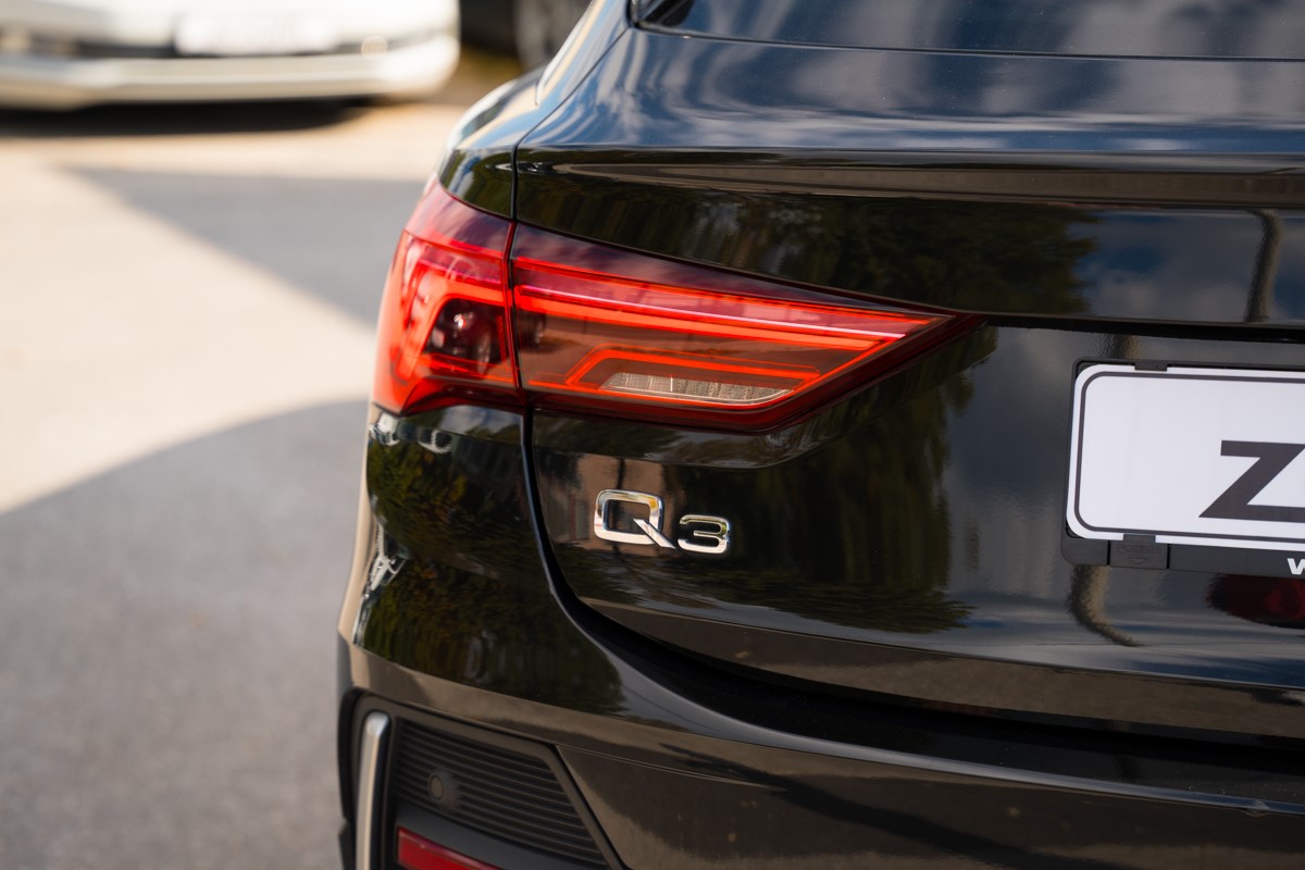 Audi Q3 40 TDI S line QUATTRO