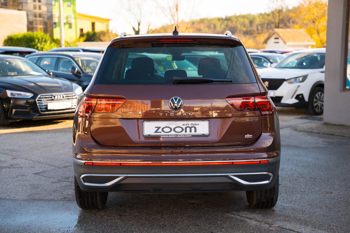 Volkswagen Tiguan
 2.0 TDI DSG 4MOTION