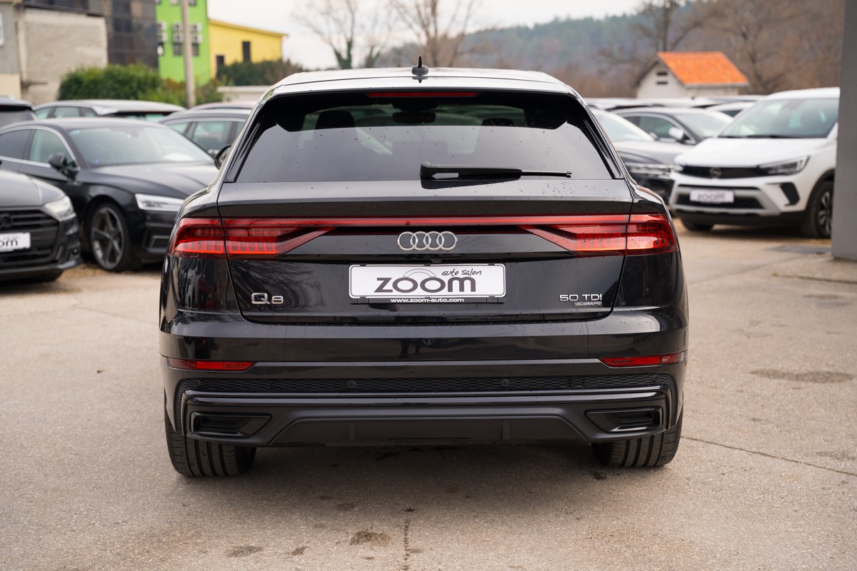 Audi Q8 50 TDI S line QUATTRO