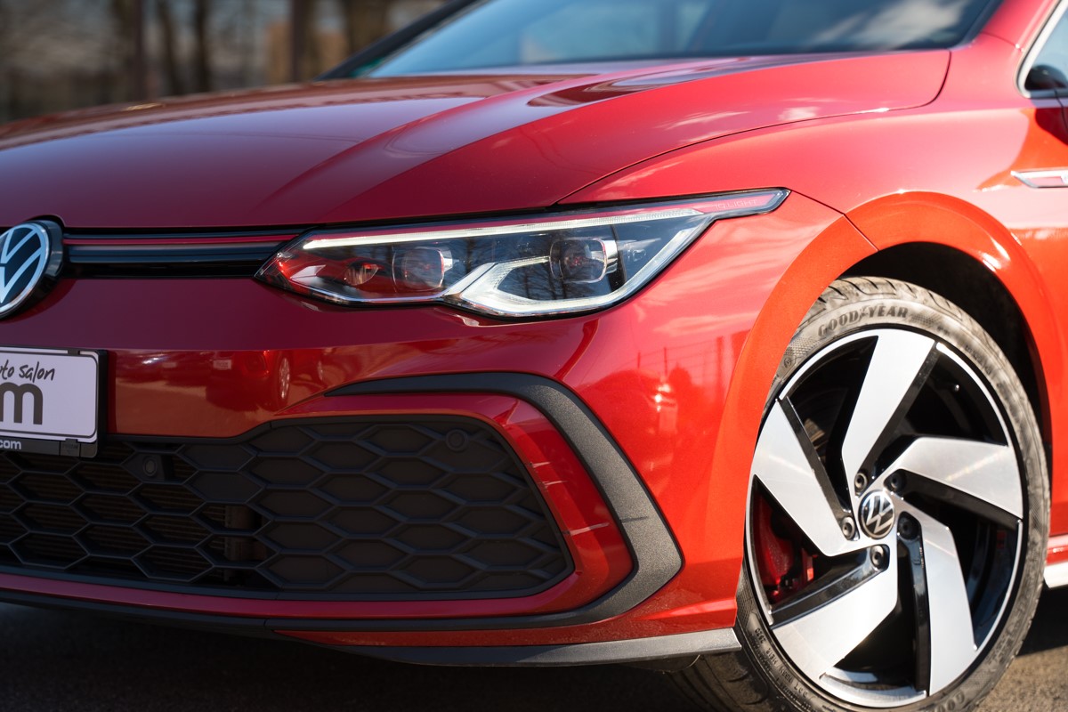 Volkswagen Golf GTI 2.0 TSI DSG