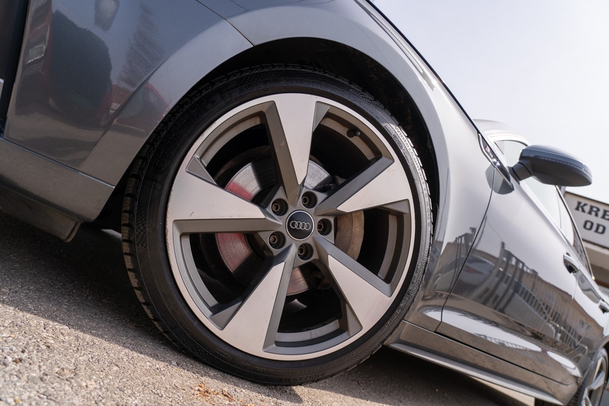 Audi A5
 2,0 TDI Sportback