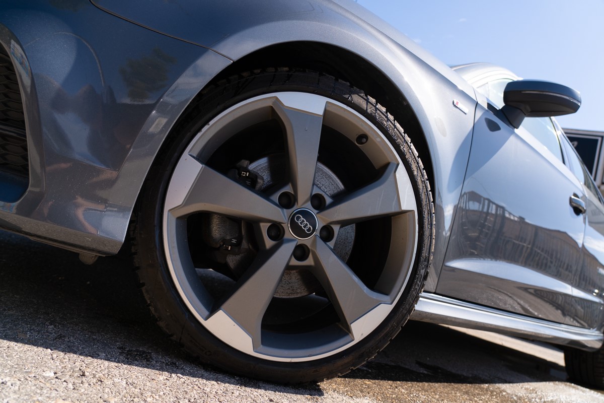 Audi A3
 40 TDI Quattro