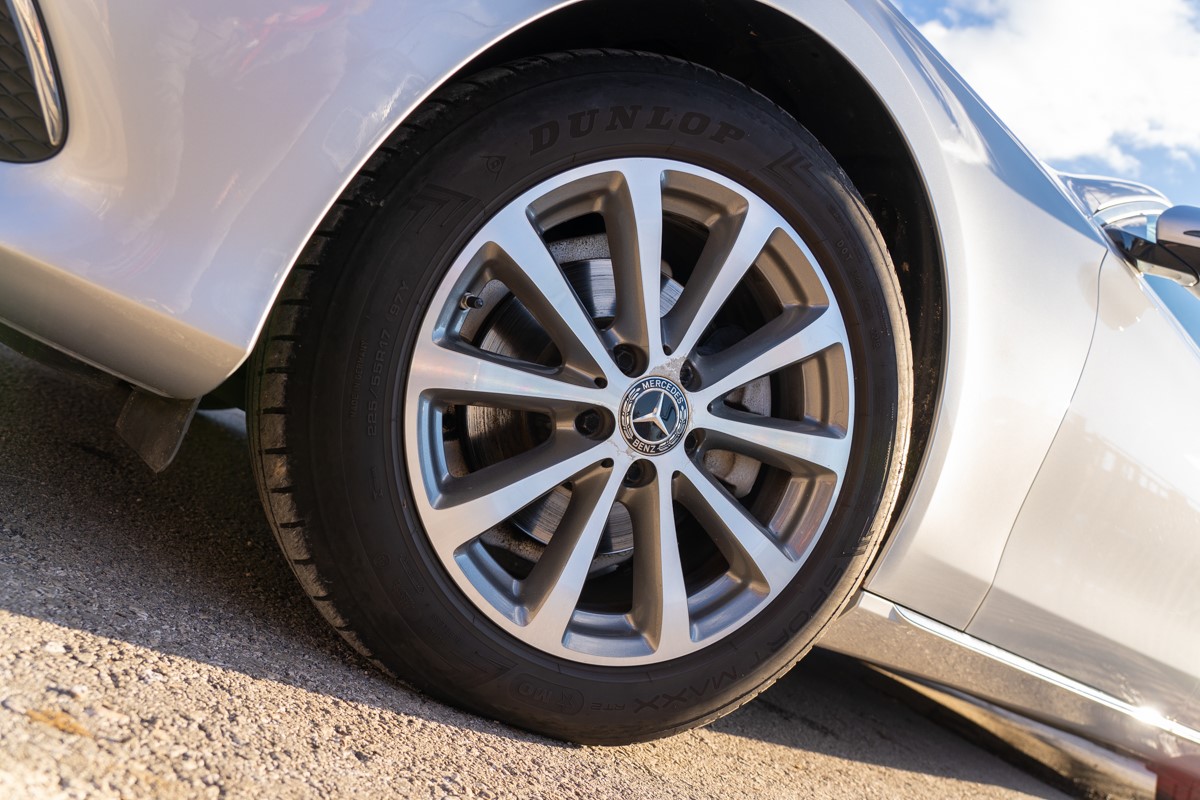 Mercedes-Benz E-Class
 200 D Business Solution