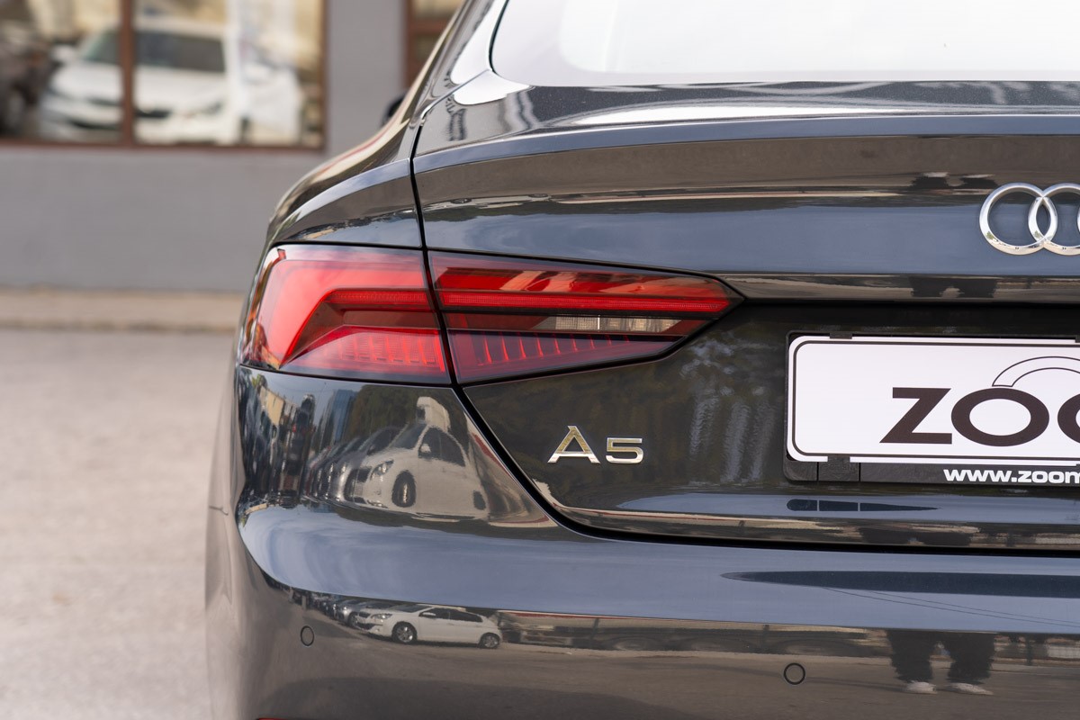 Audi A5
 45 TDi Sportback Quattro