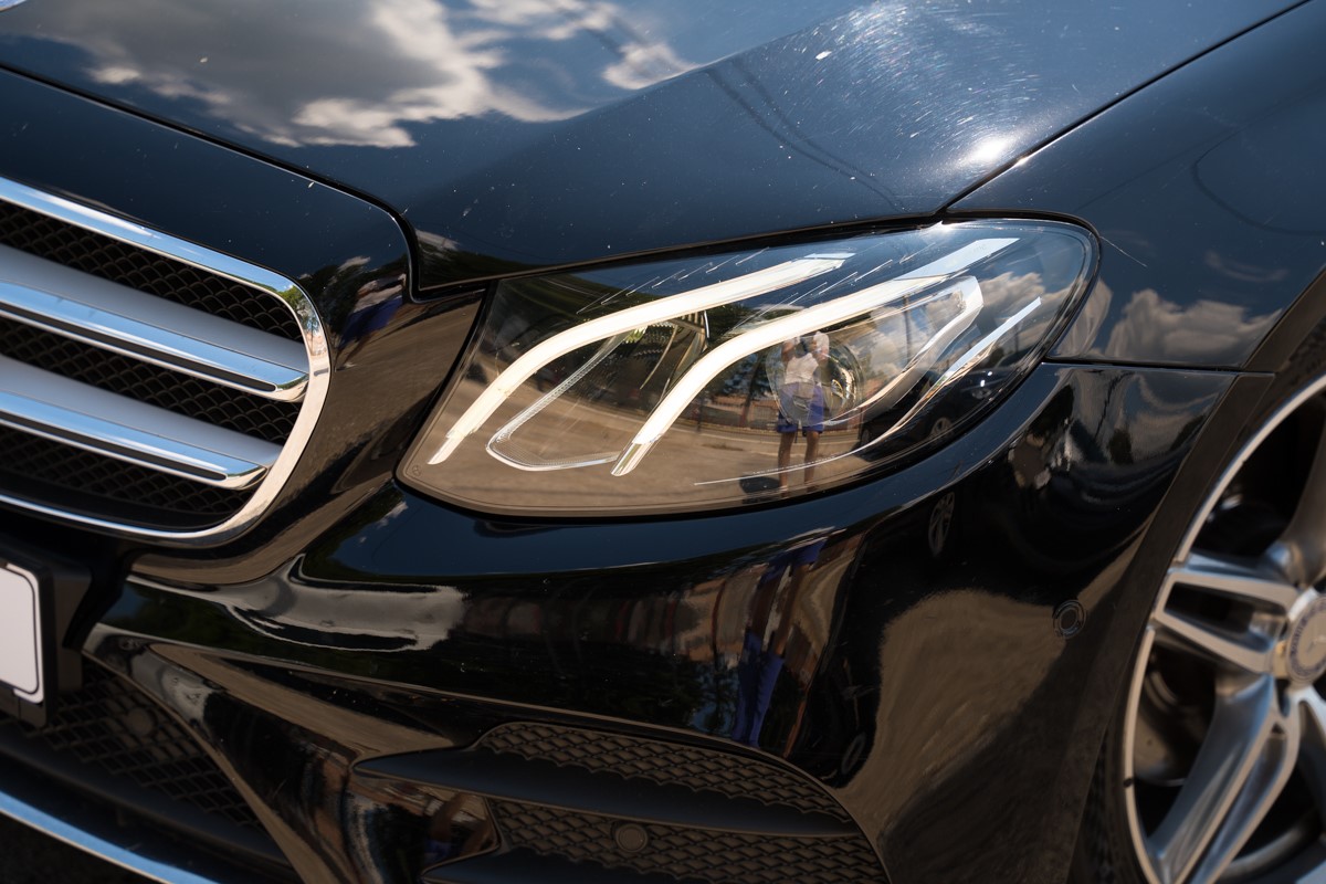 Mercedes-Benz E-Class
 220 D AMG