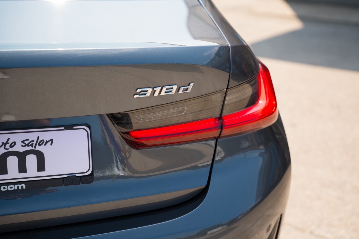 BMW
 3-Series 318 D
