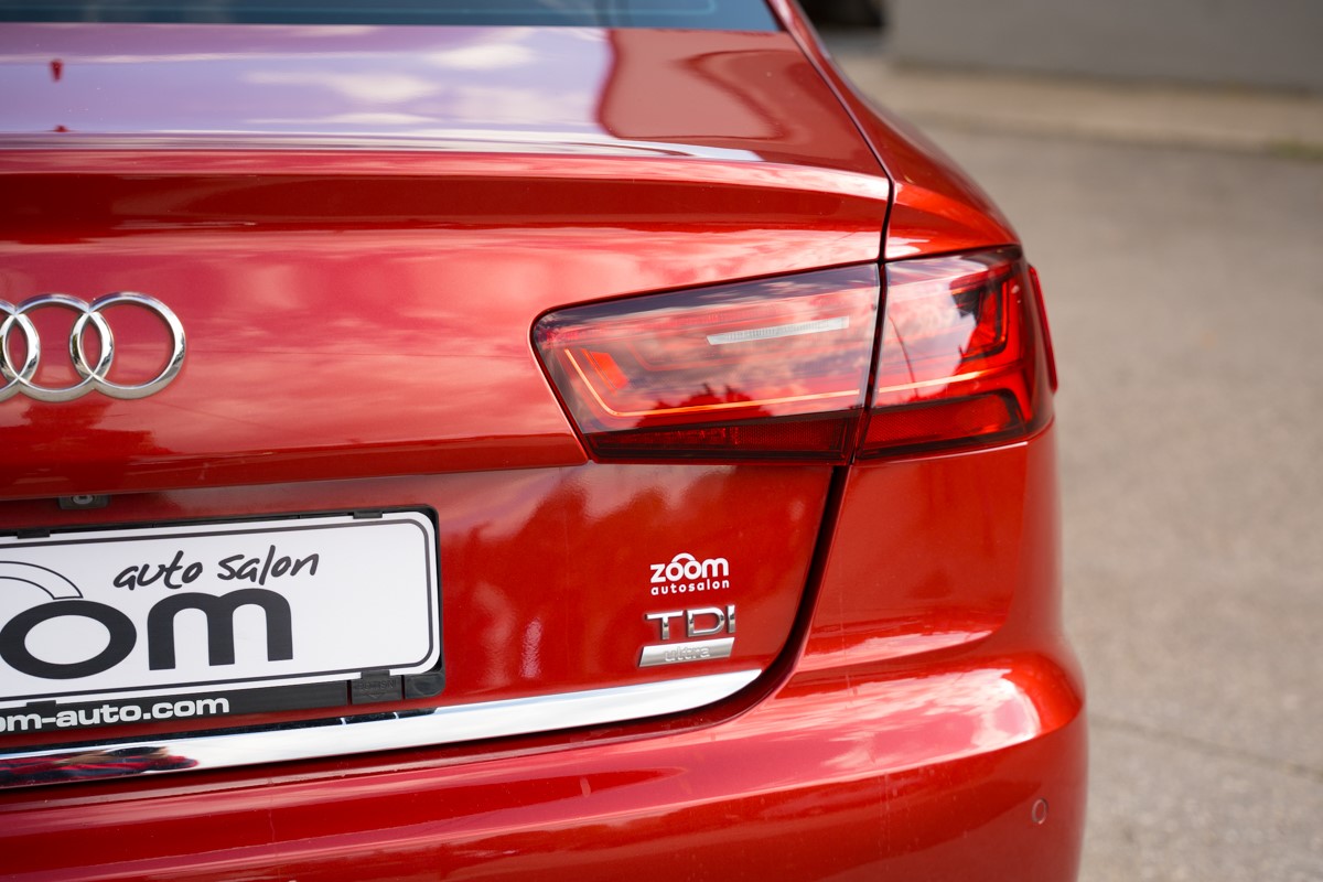 Audi A6
 2.0 TDI