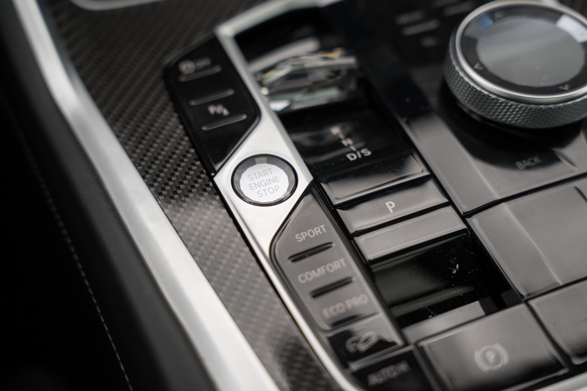 BMW
 X6
 40 D xDrive M Sport