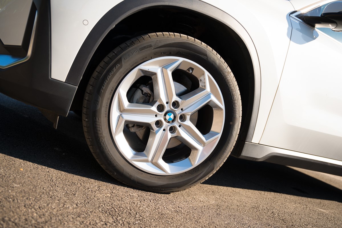 BMW
 X1 18 d sDrive