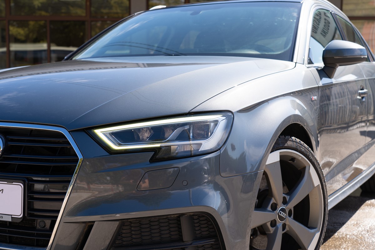Audi A3
 40 TDI Quattro