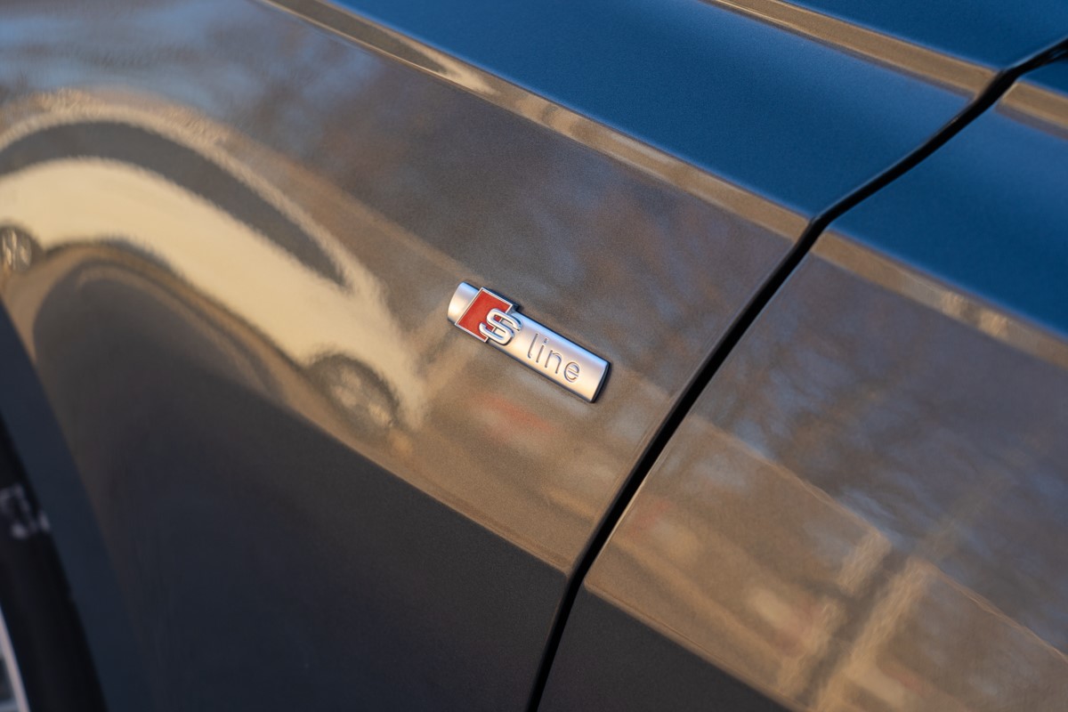 Audi A6
 50 TDi Sport Quattro Tiptronic