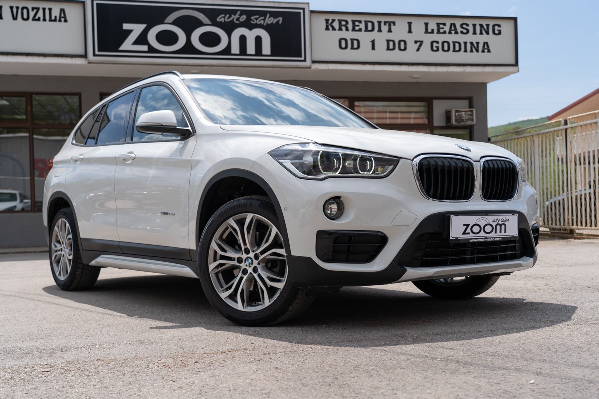 BMW
 X1 18 d SDrive